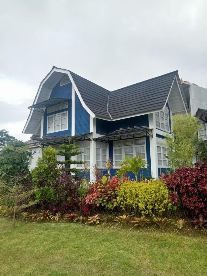 Rumah Pakankamih Bukittinggi Luaran gambar